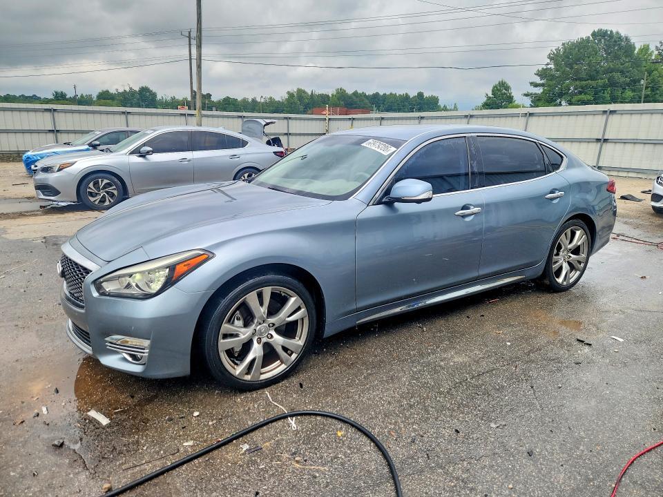 2017 Infiniti Q70L — фото 1