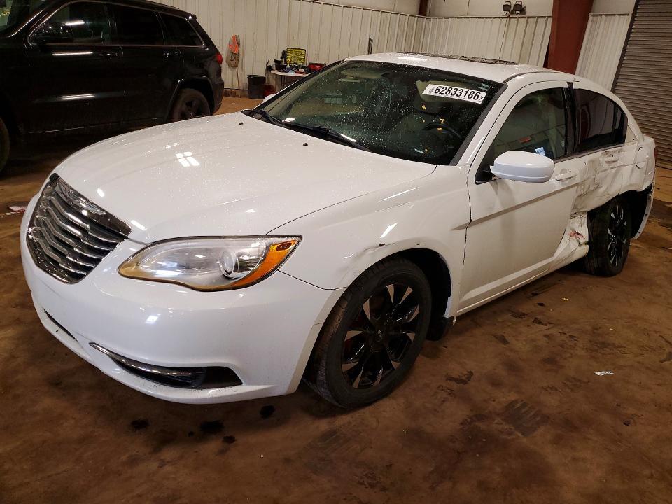 Chrysler 200