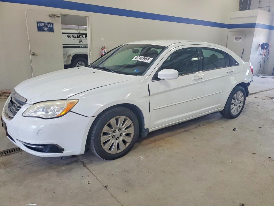 Chrysler 200