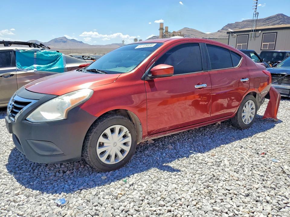 Nissan Versa