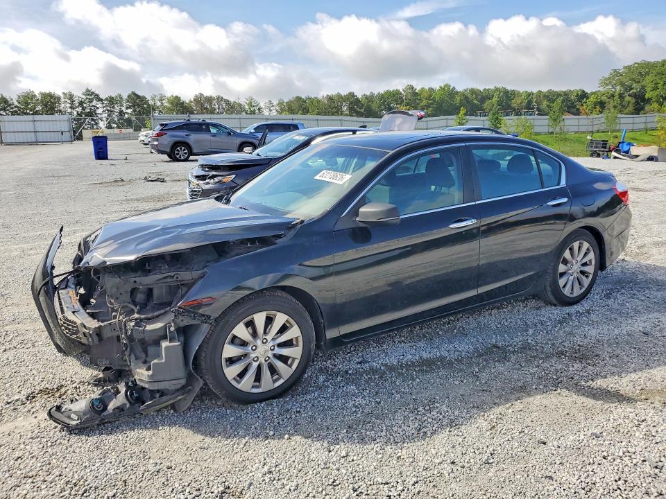 2015 Honda Accord — фото 1
