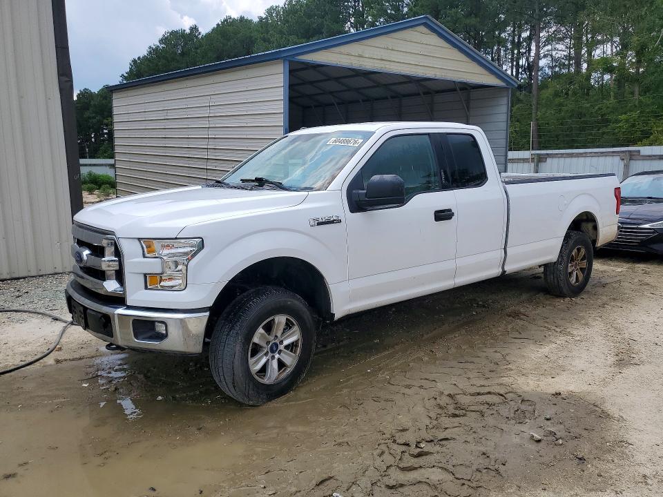 2016 Ford F150 — фото 1