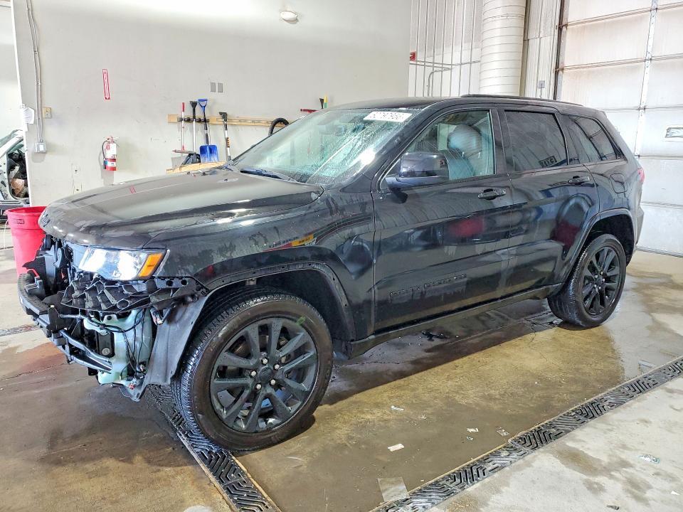 2018 Jeep Grand Cherokee — фото 1