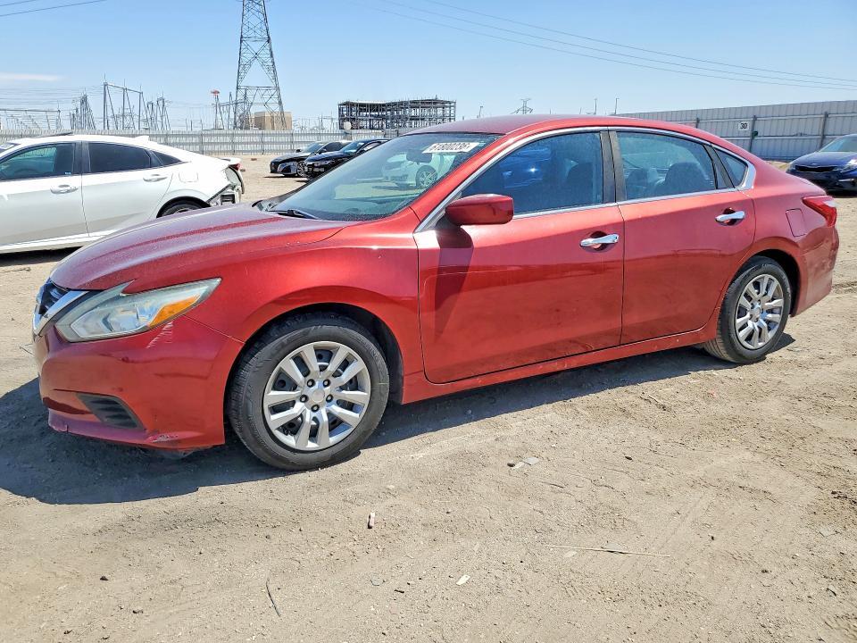 2016 Nissan Altima — фото 1