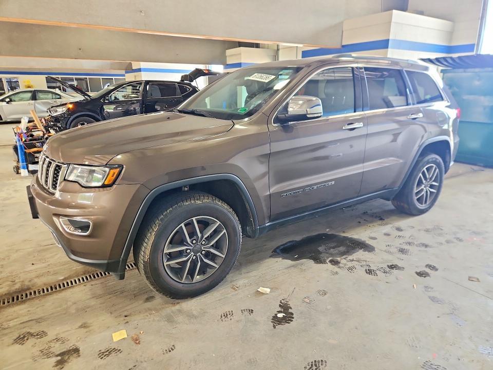 2019 Jeep Grand Cherokee — фото 1