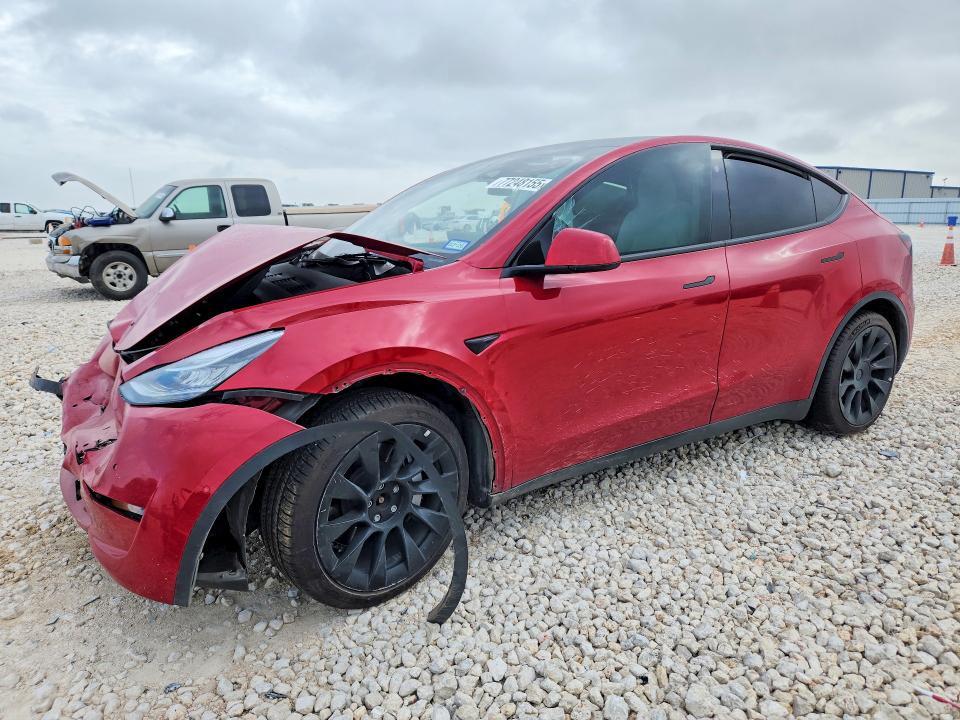 2022 Tesla Model Y — фото 1