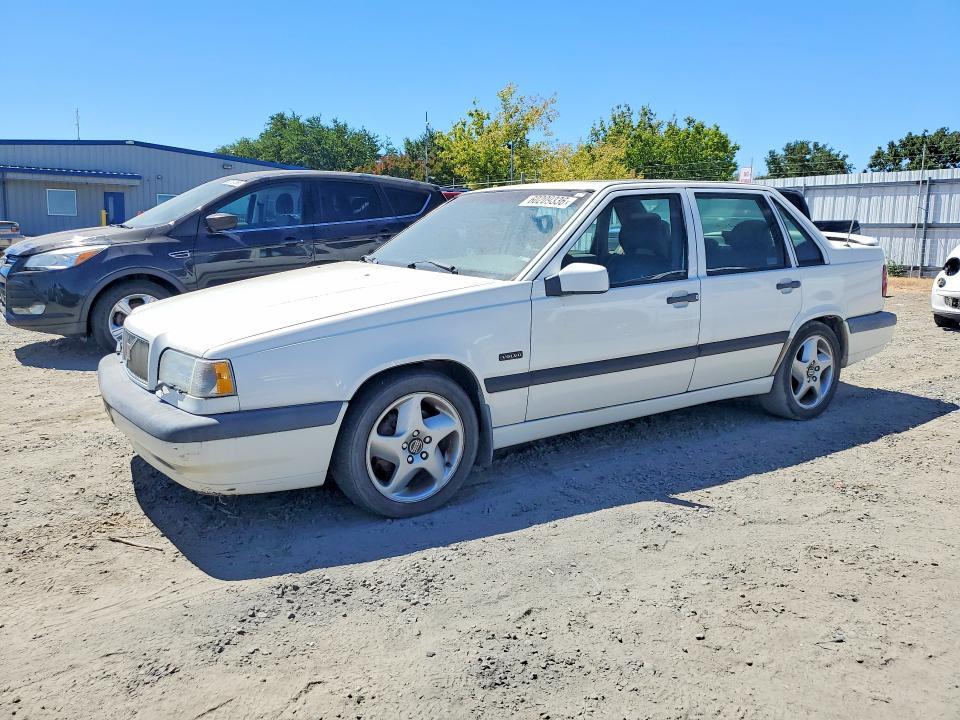 Volvo 850