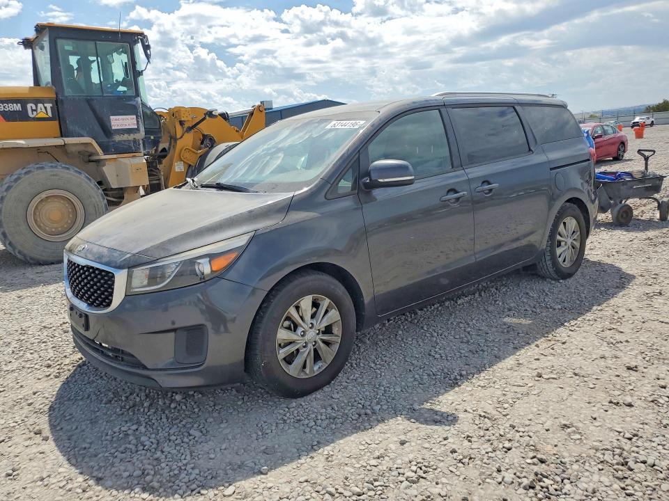 2017 Kia Sedona — фото 1