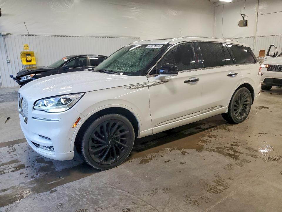 Lincoln Aviator