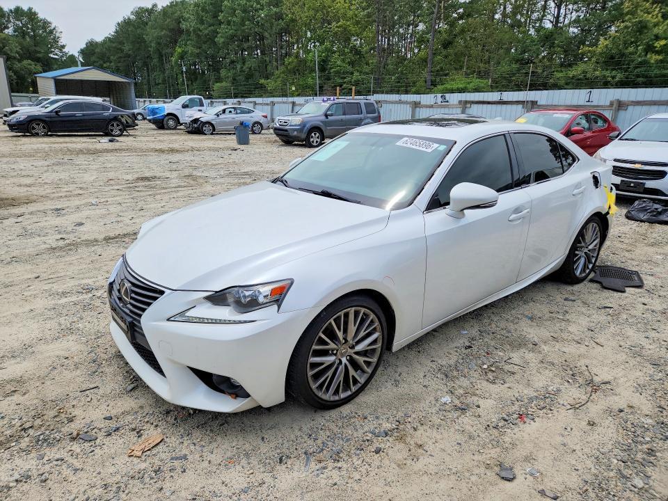 2016 Lexus Is — фото 1