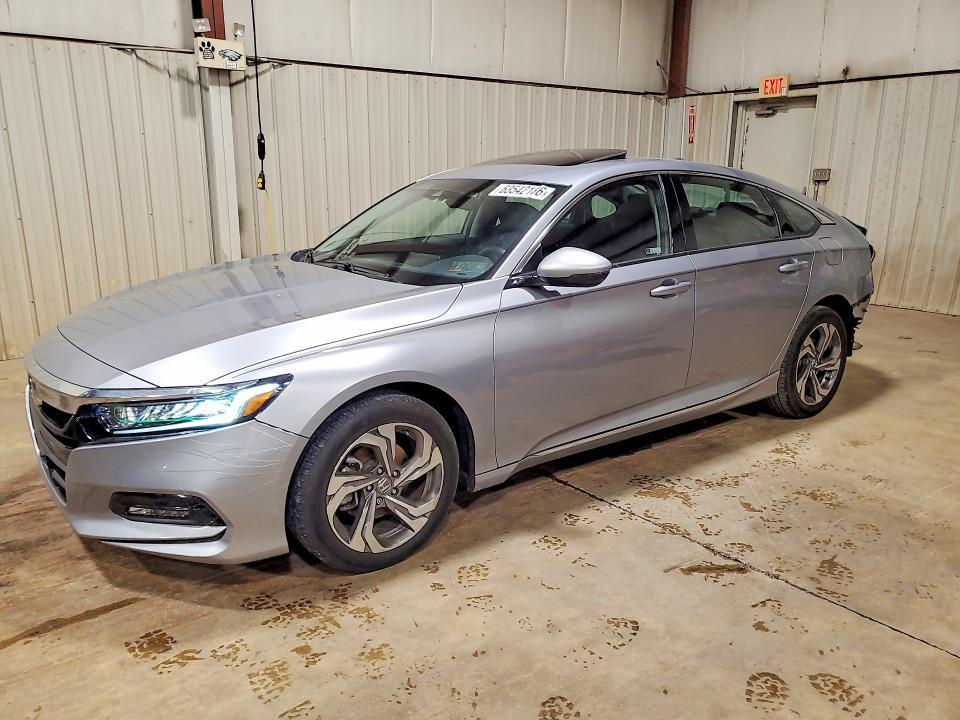 2018 Honda Accord — фото 1