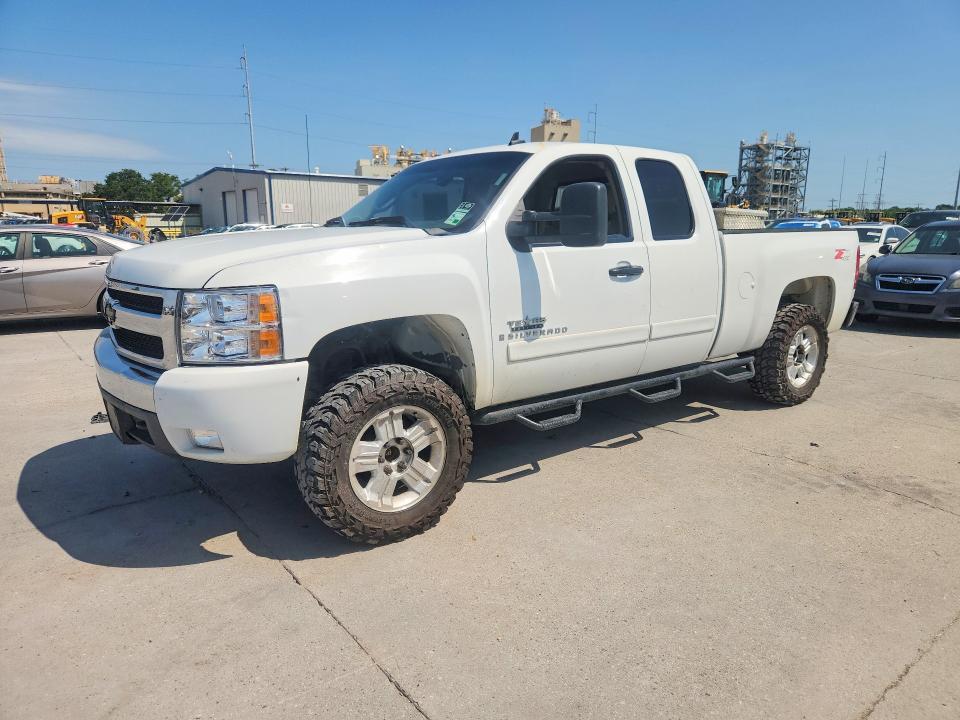 Chevrolet Silverado