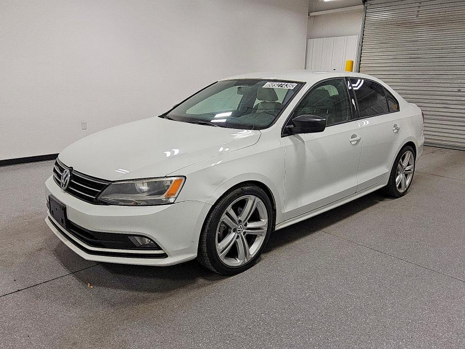 2016 Volkswagen Jetta — фото 1