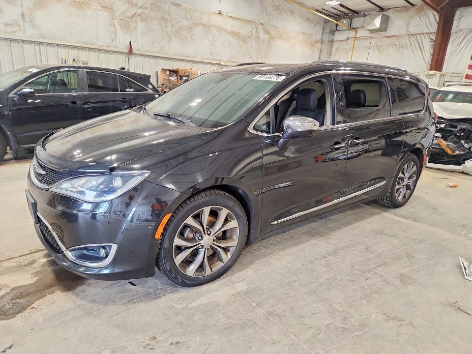 Chrysler Pacifica