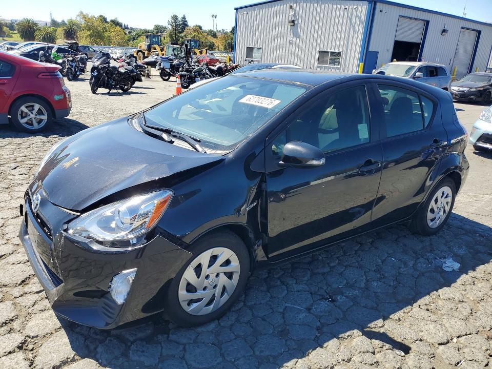 2016 Toyota Prius C — фото 1