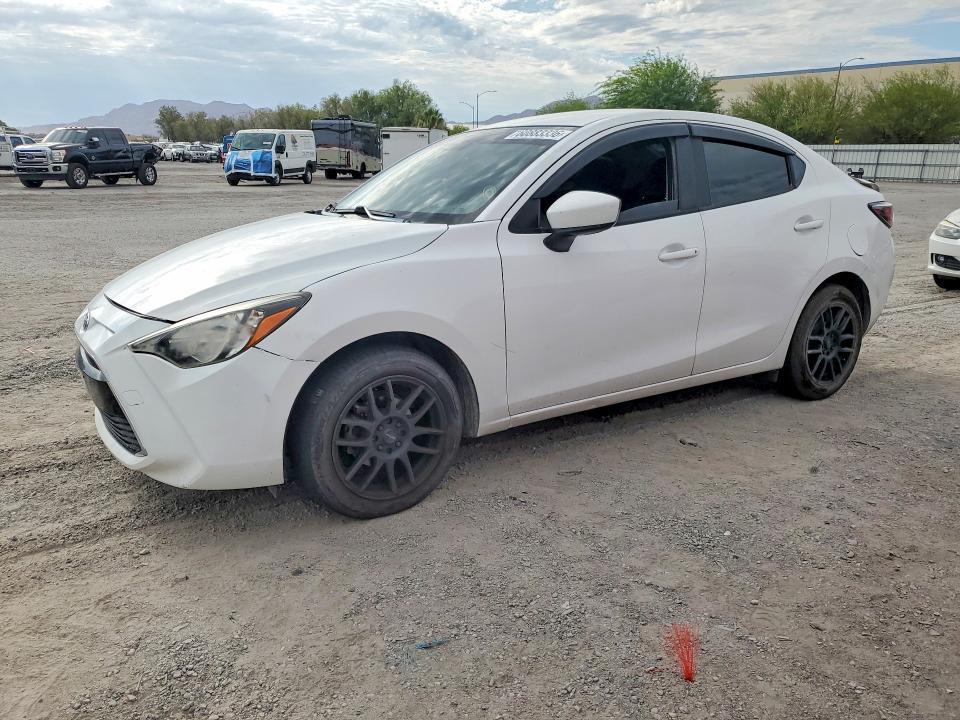 Toyota Yaris Ia
