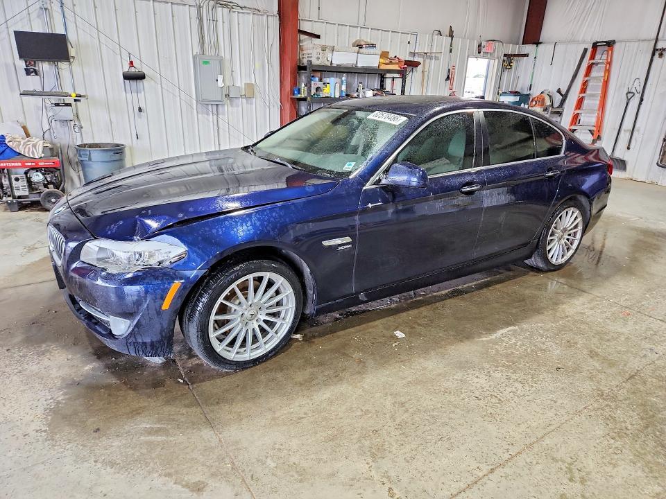 BMW 528
