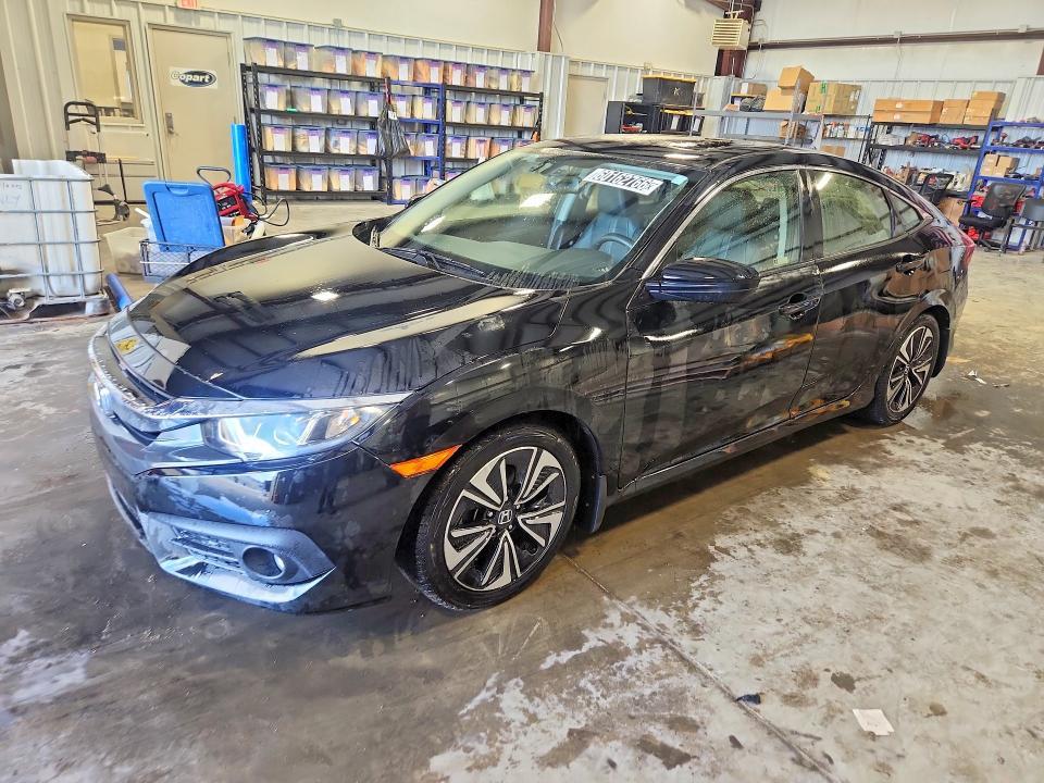 2018 Honda Civic — фото 1