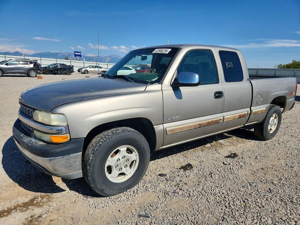 2001 Chevrolet Silverado 1500 — фото 1