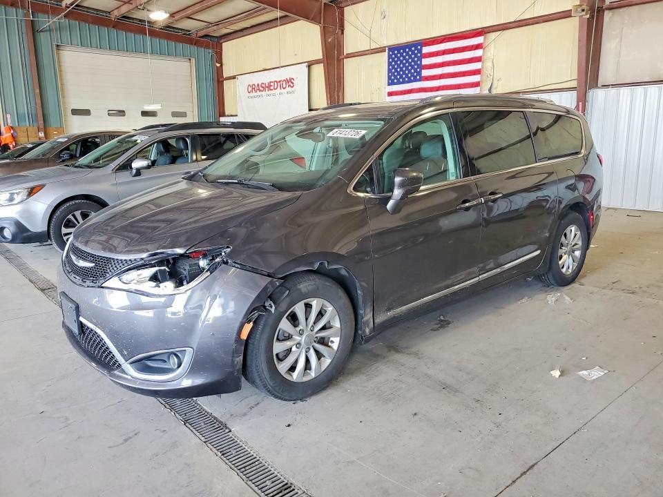 Chrysler Pacifica