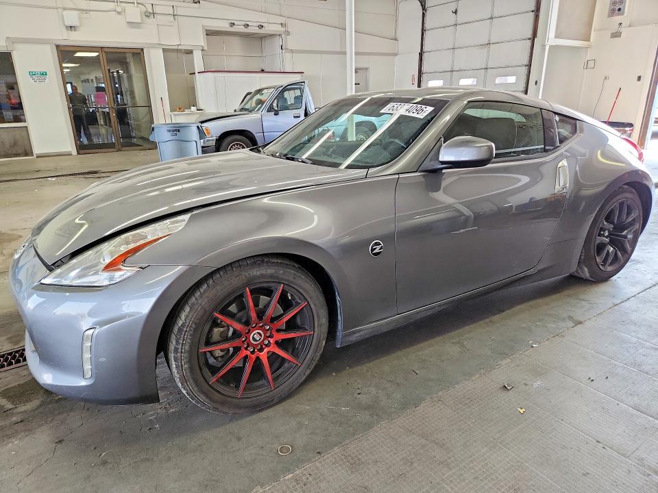 2017 Nissan 370Z — фото 1