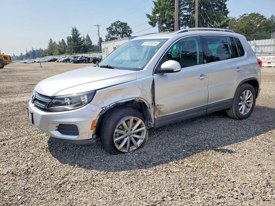 2017 Volkswagen Tiguan — фото 1