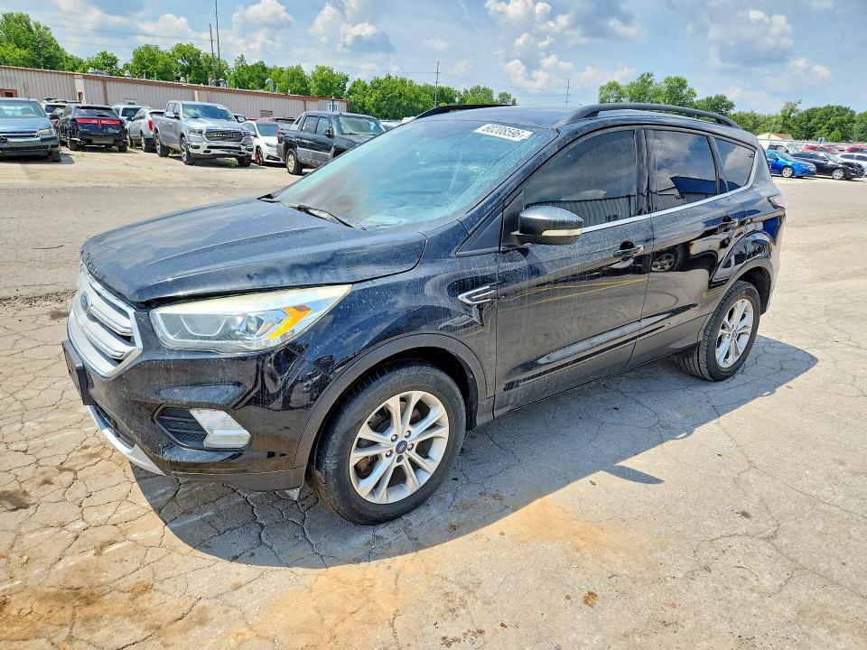 2017 Ford Escape — фото 1