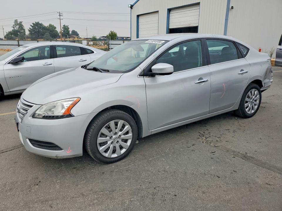2014 Nissan Sentra — фото 1