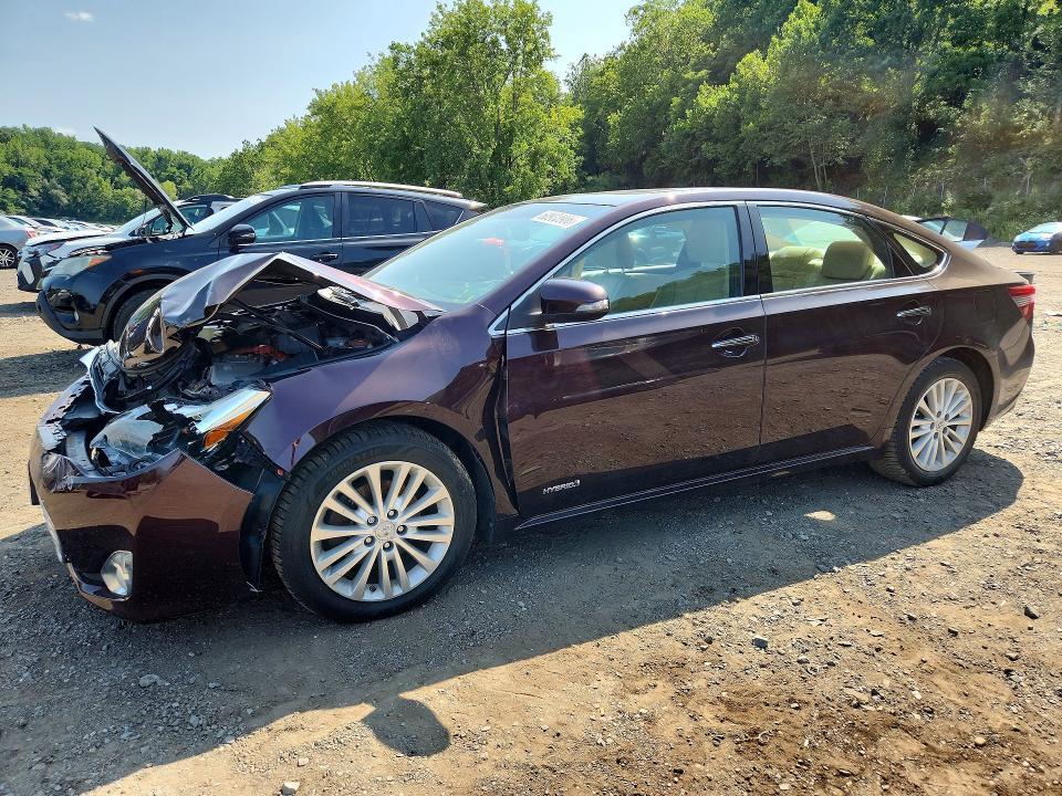 2015 Toyota Avalon Hybrid — фото 1