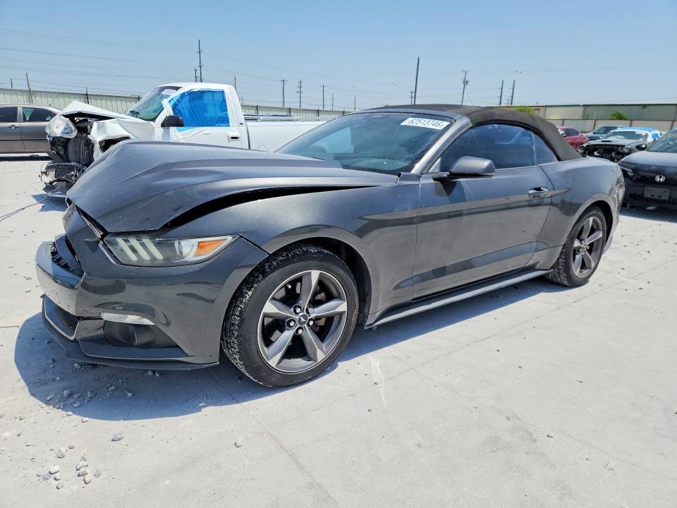 2015 Ford Mustang — фото 1