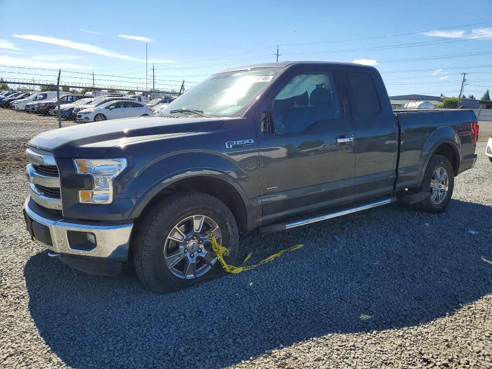 2015 Ford F150 — фото 1