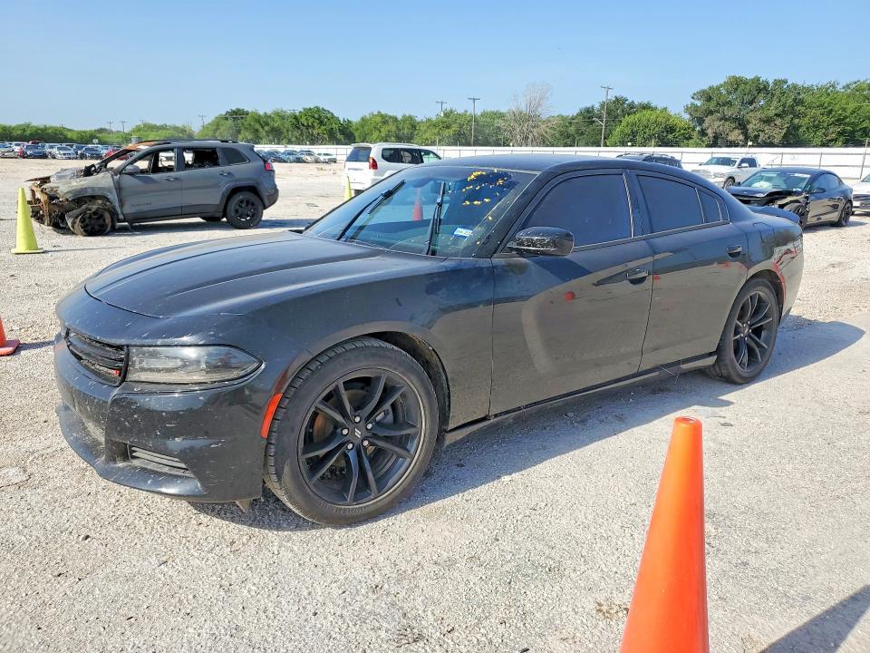 2018 Dodge Charger — фото 1