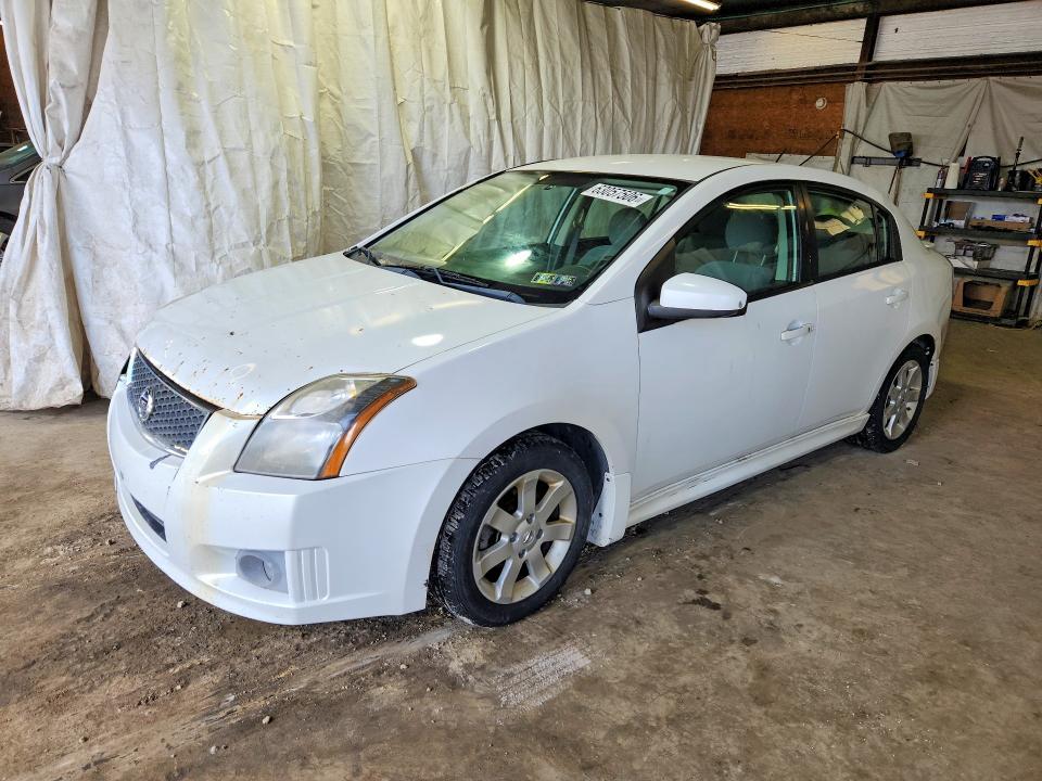 2010 Nissan Sentra — фото 1