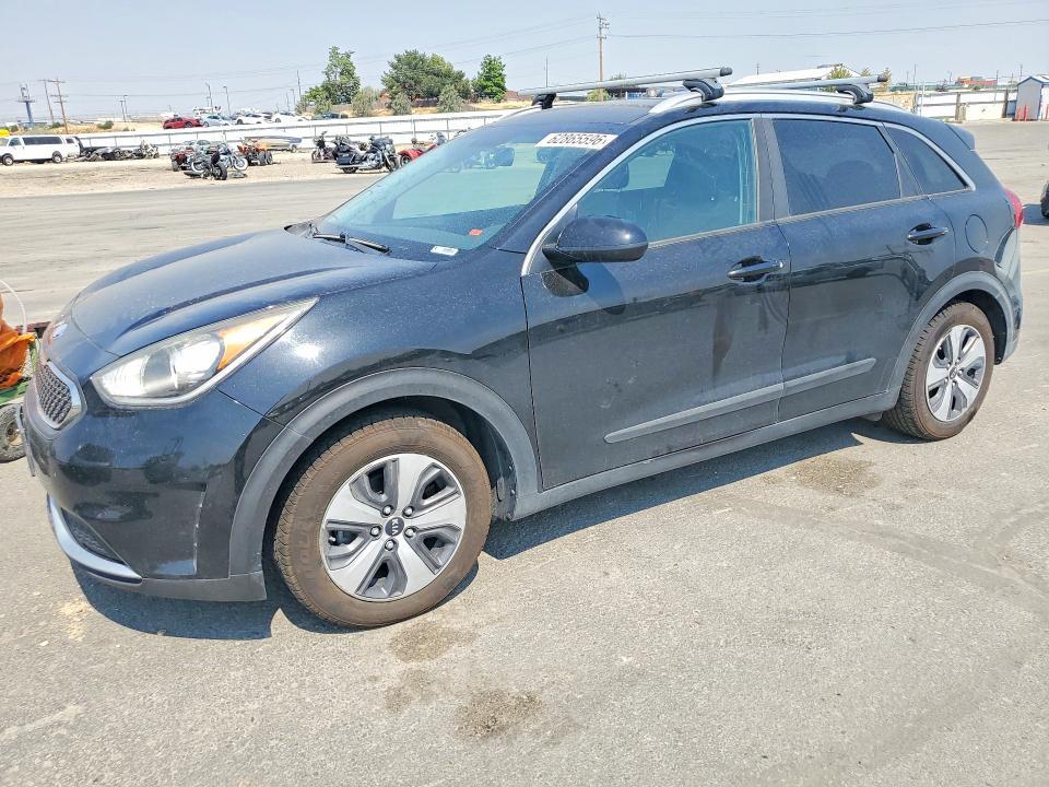 2017 Kia Niro — фото 1