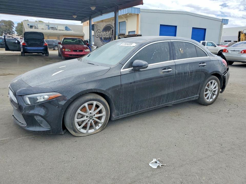 Mercedes-Benz A