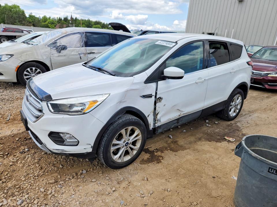 2017 Ford Escape — фото 1