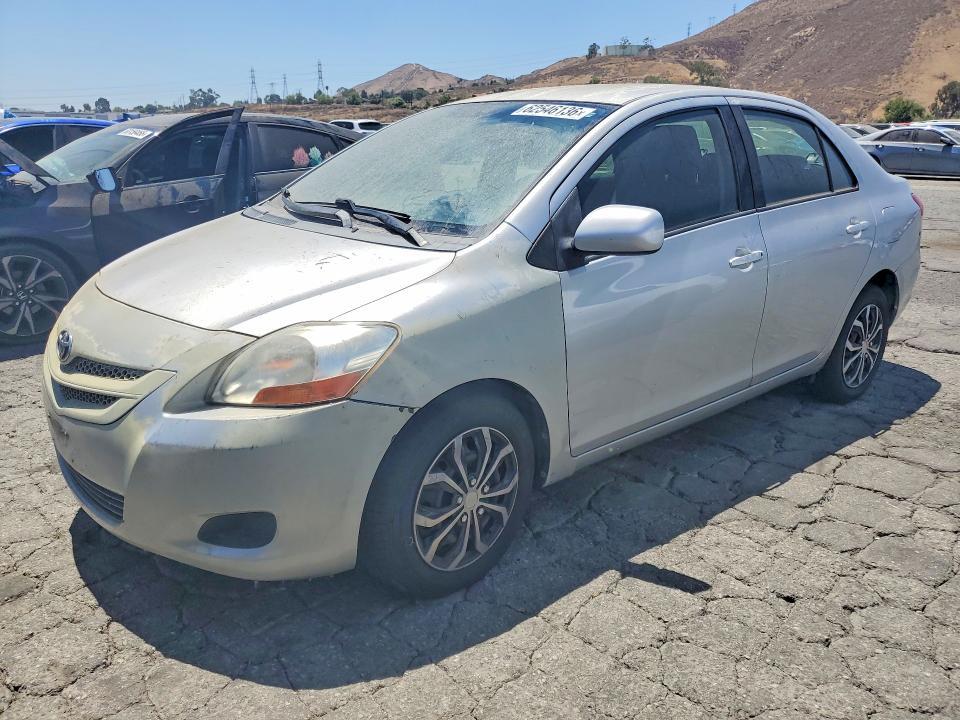 2007 Toyota Yaris — фото 1