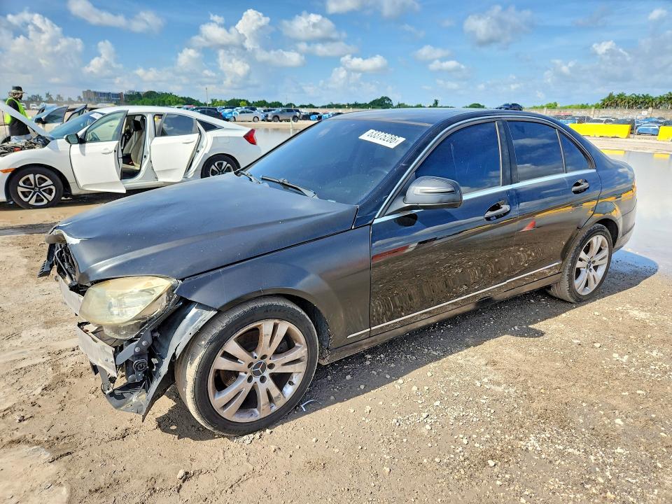 Mercedes-Benz C