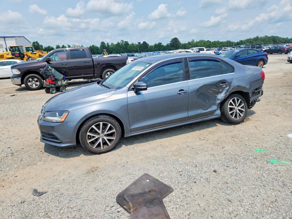 2017 Volkswagen Jetta — фото 1
