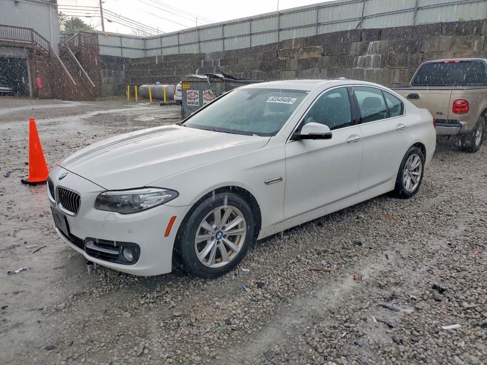 2015 BMW 528 — фото 1
