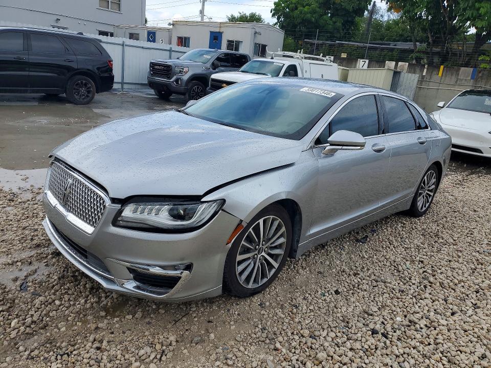 Lincoln Mkz