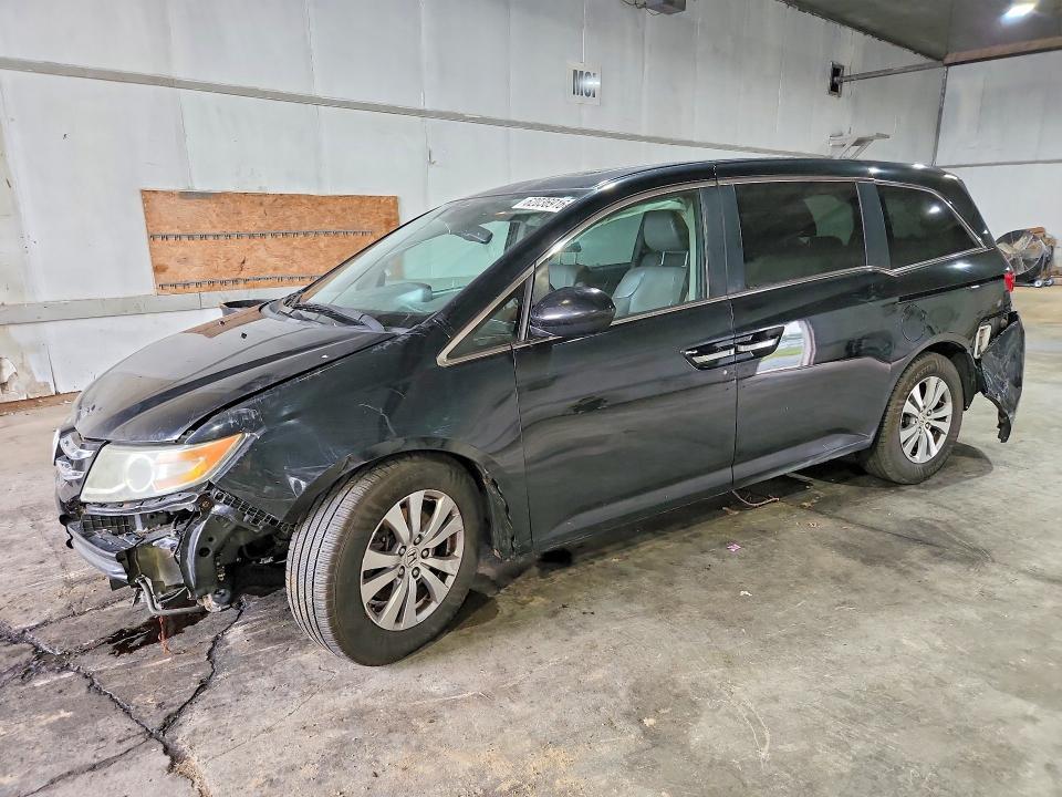 2016 Honda Odyssey — фото 1