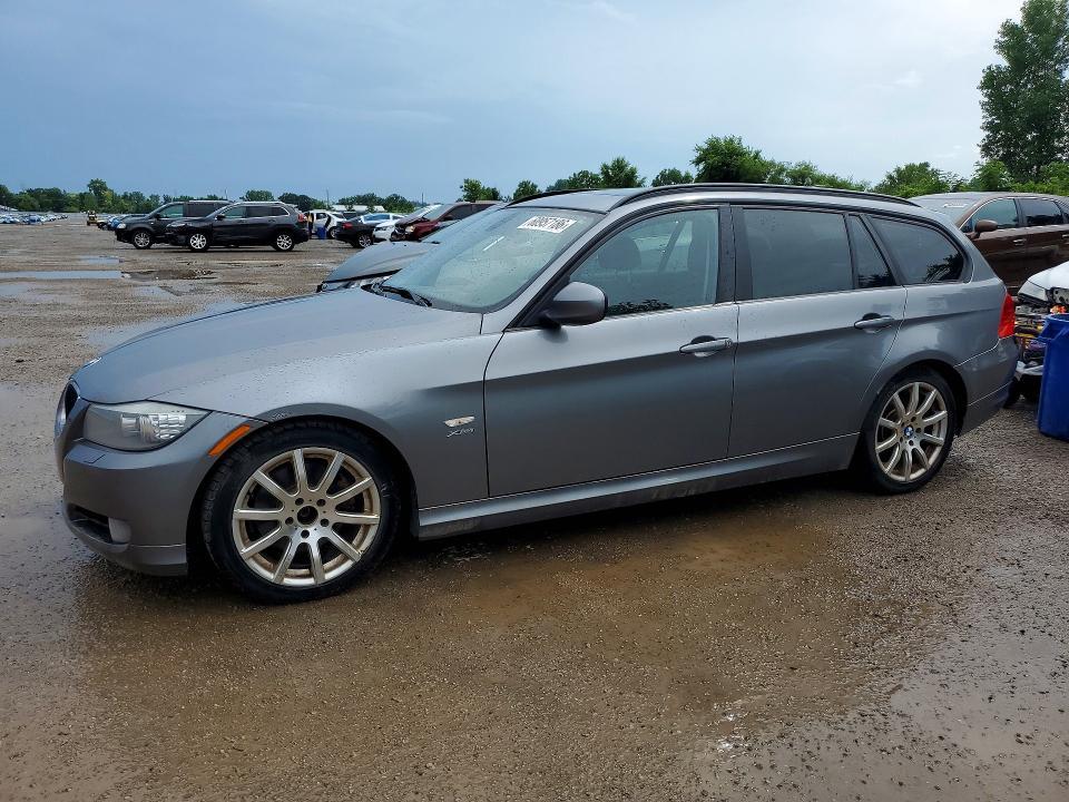 2011 BMW 328 — фото 1