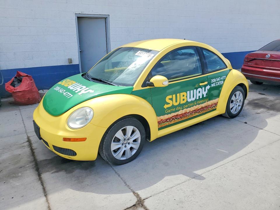 Volkswagen New Beetle