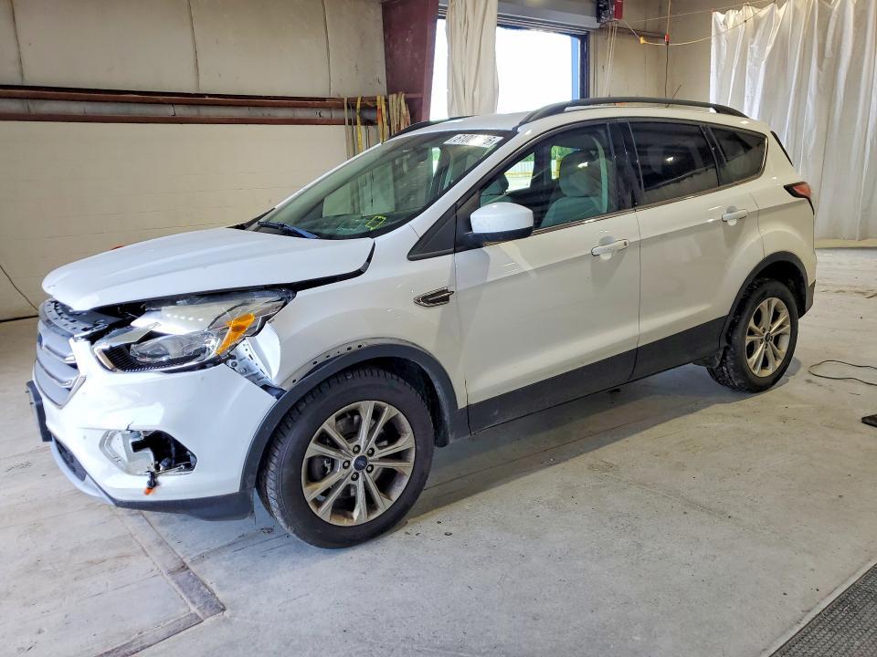 2018 Ford Escape — фото 1
