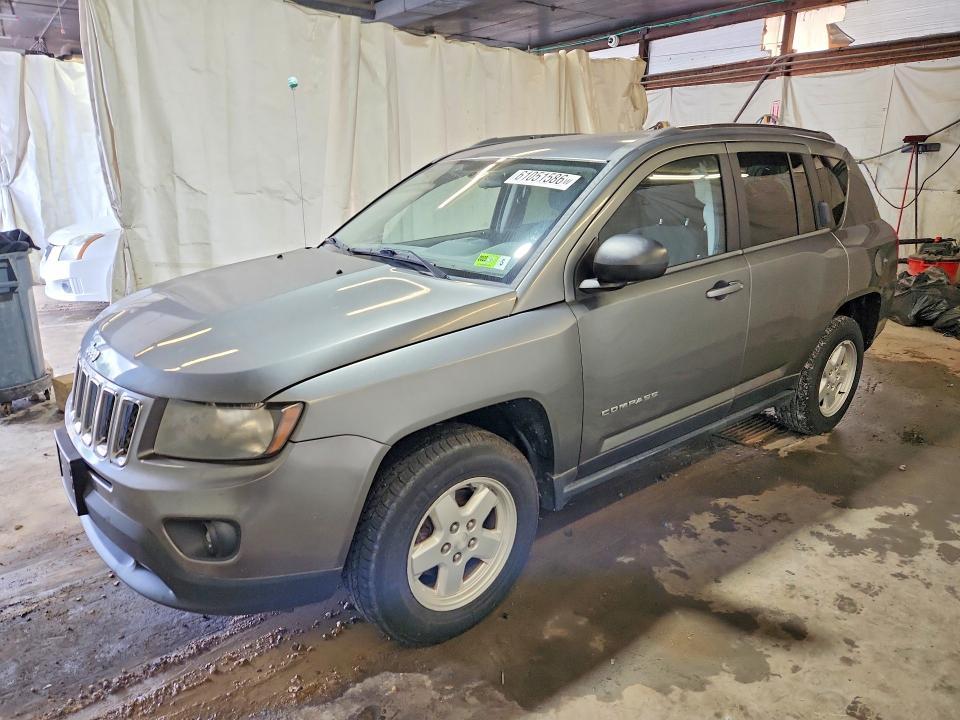 2014 Jeep Compass — фото 1