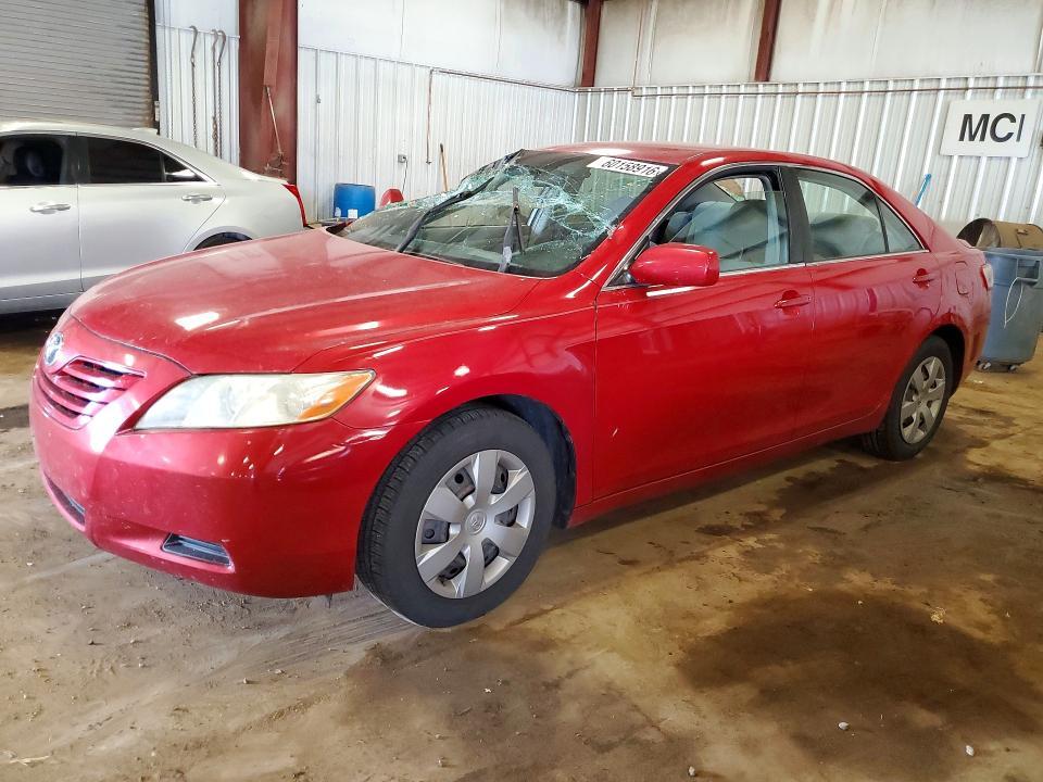 2009 Toyota Camry — фото 1