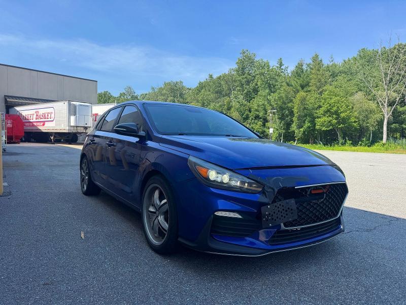 2019 Hyundai Elantra Gt — фото 1