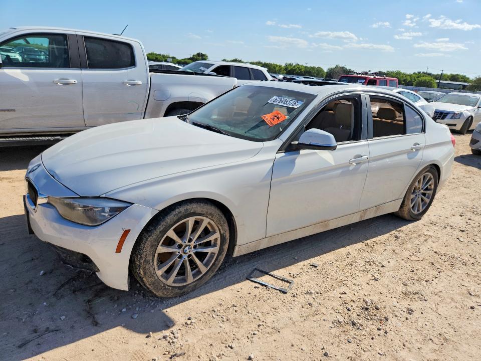 2017 BMW 320 — фото 1