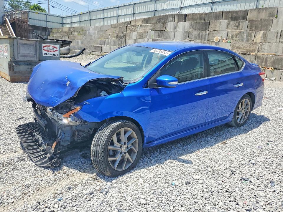 2015 Nissan Sentra — фото 1
